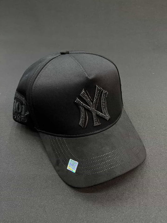 BIG BOSS NY TOTAL BLACK